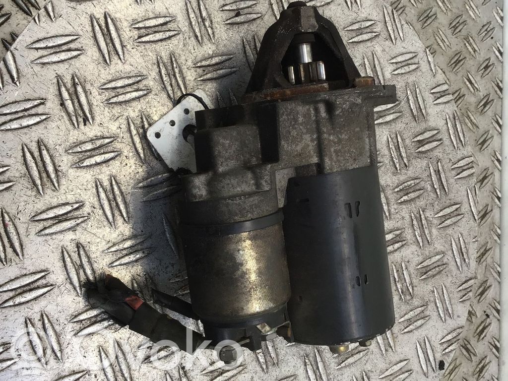 Opel Omega B1 Motor de arranque 