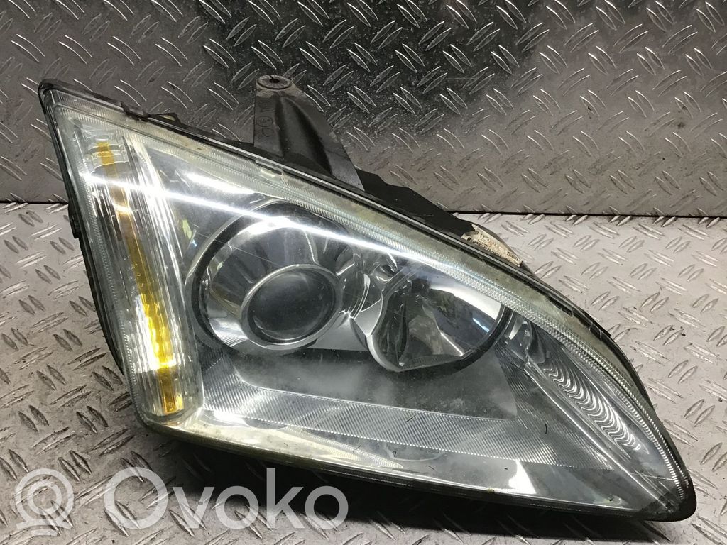 Ford Focus Priekšējais lukturis 