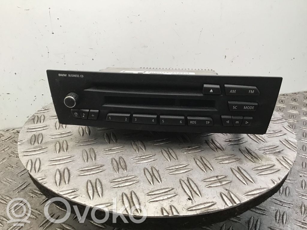 Radio / CD-Player / DVD-Player / Navigation   917720901