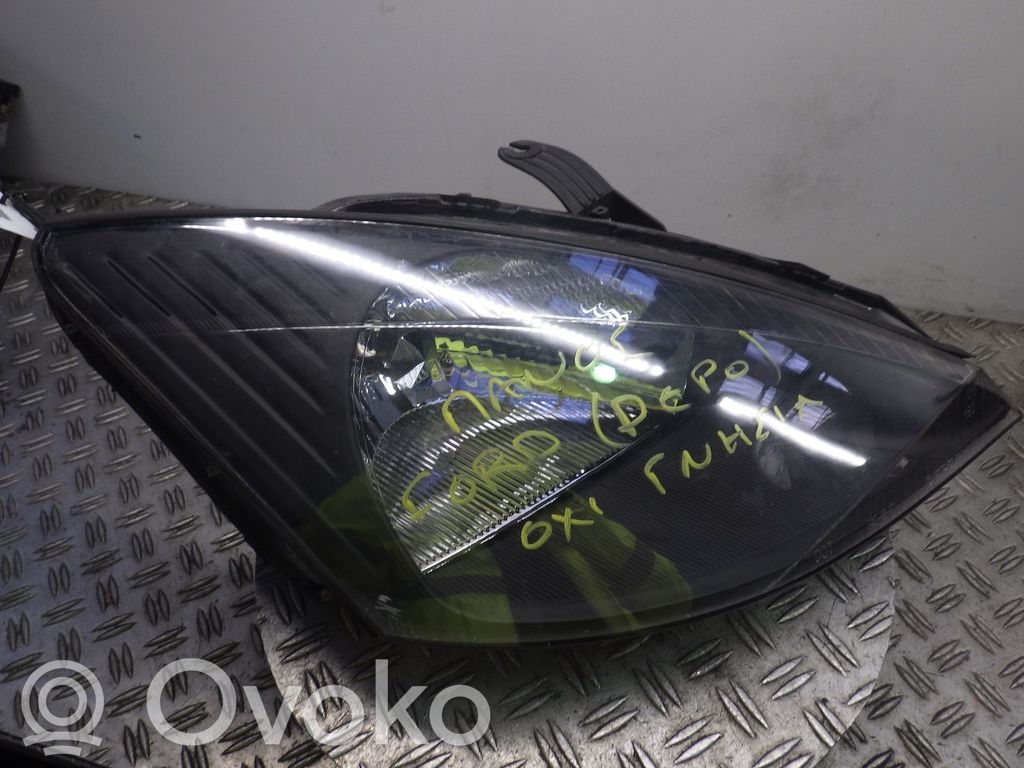 Ford Focus Scheinwerfer 