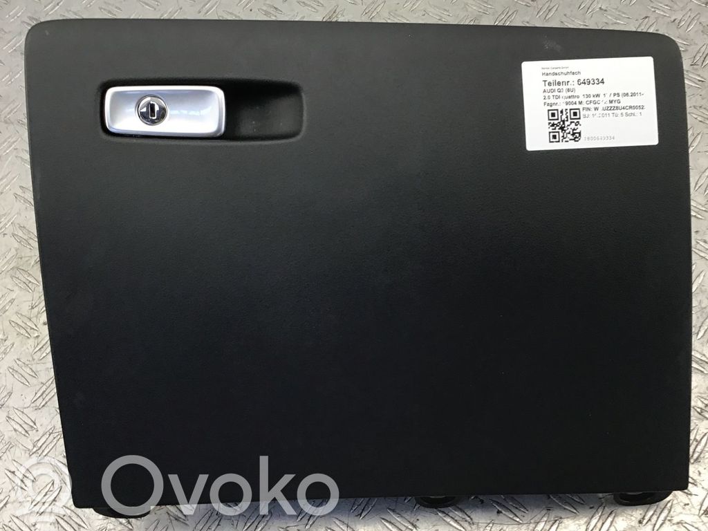 Audi Q3 8U Schowek deski rozdzielczej / Komplet 