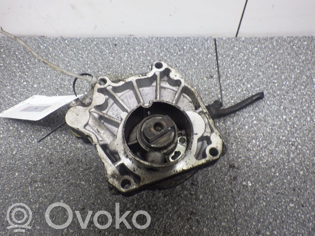 Opel Vectra C Alipainepumppu 