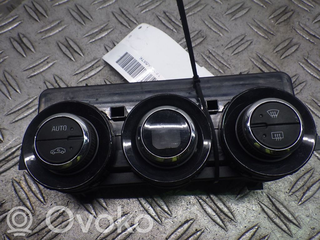 Opel Adam Climate control unit 