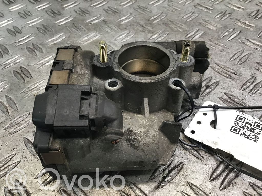 Opel Corsa C Valvola a farfalla 