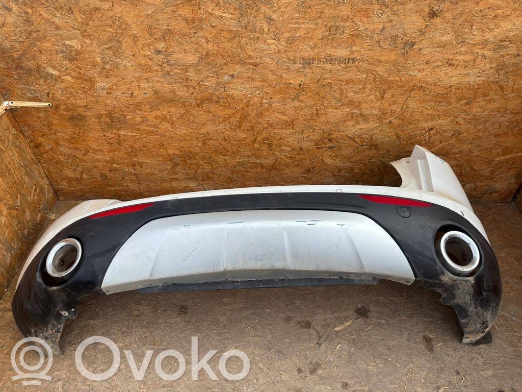 Alfa Romeo Stelvio Parachoques 