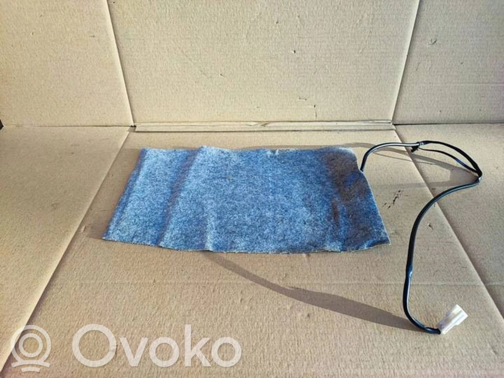 Sėdynių šildymo rėlė