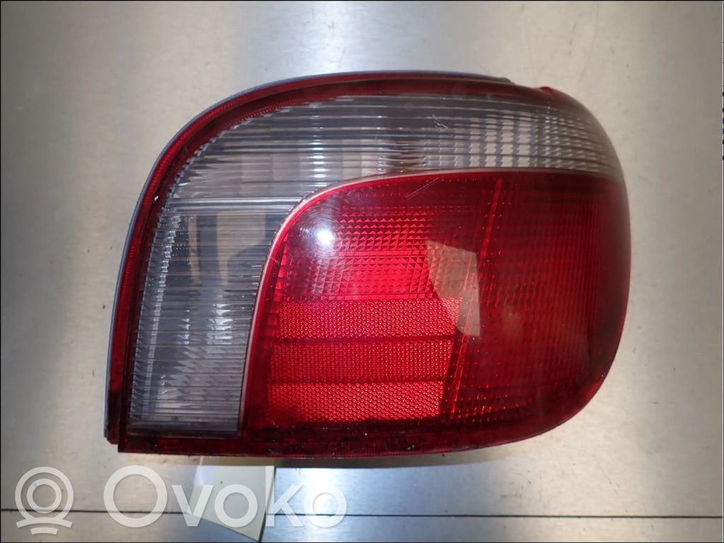 Toyota Yaris Lampa tylna 