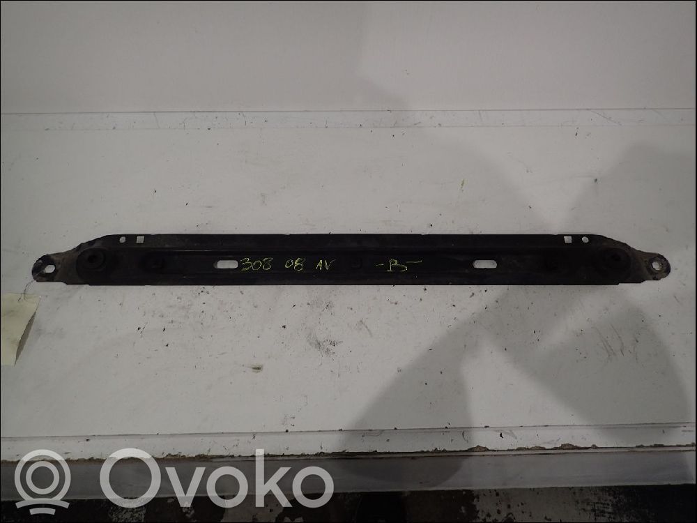 Peugeot 308 Poprzeczka zderzaka przedniego 