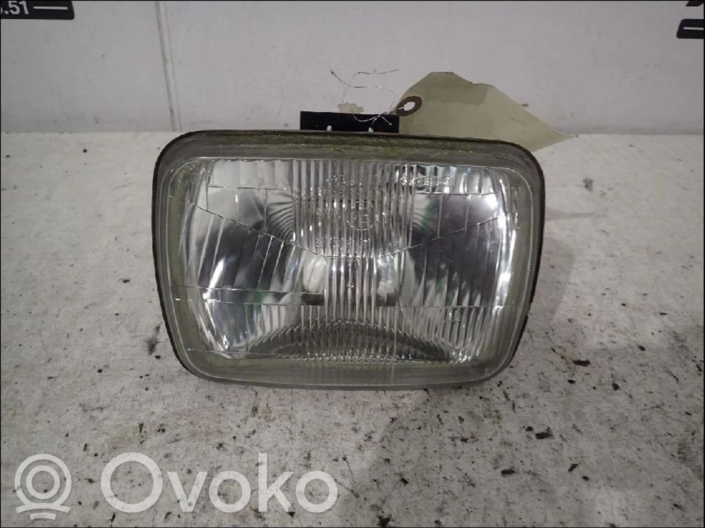 Renault Express Headlight/headlamp 