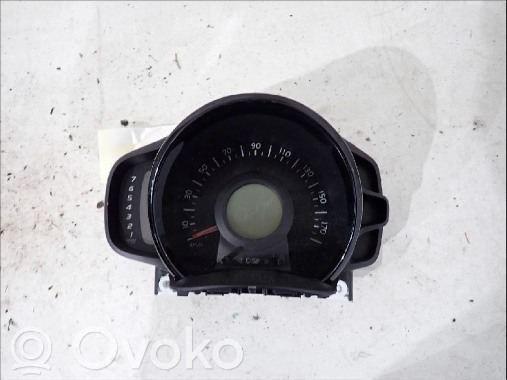 Peugeot 108 Speedometer (instrument cluster) 