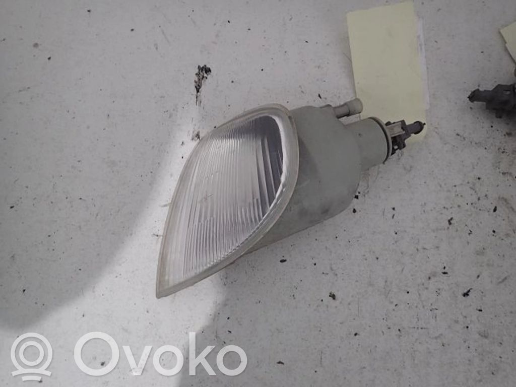 Citroen Saxo Front indicator light 