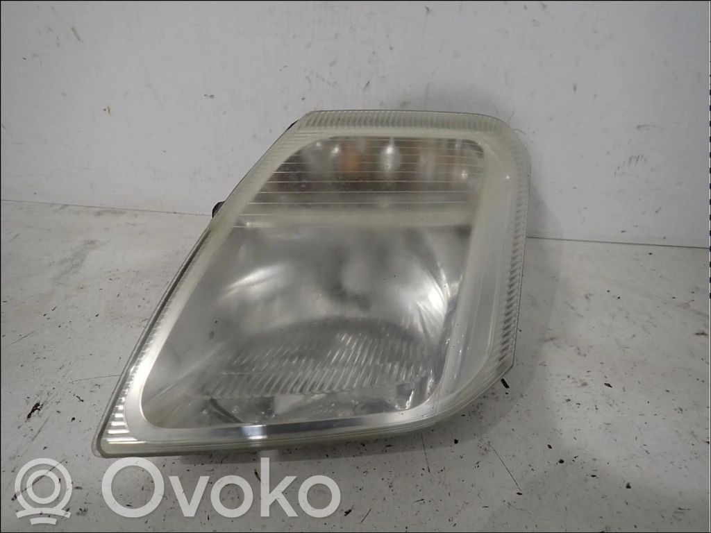 Citroen C2 Headlight/headlamp 