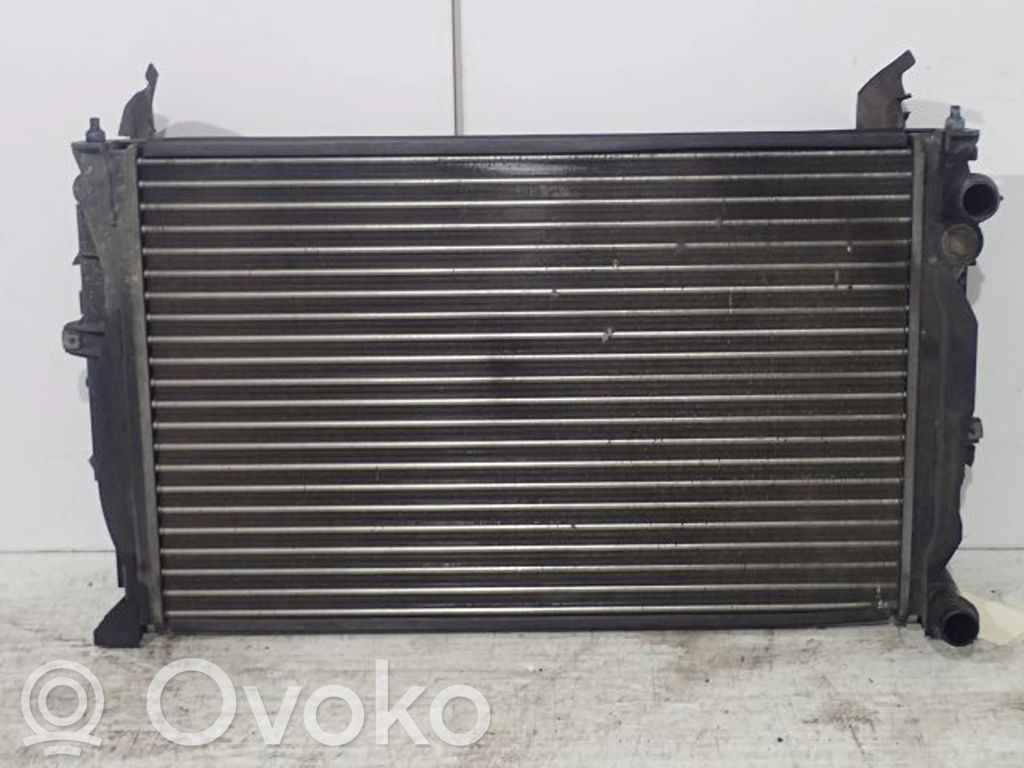 Audi A4 S4 B5 8D Radiator lichid răcire 