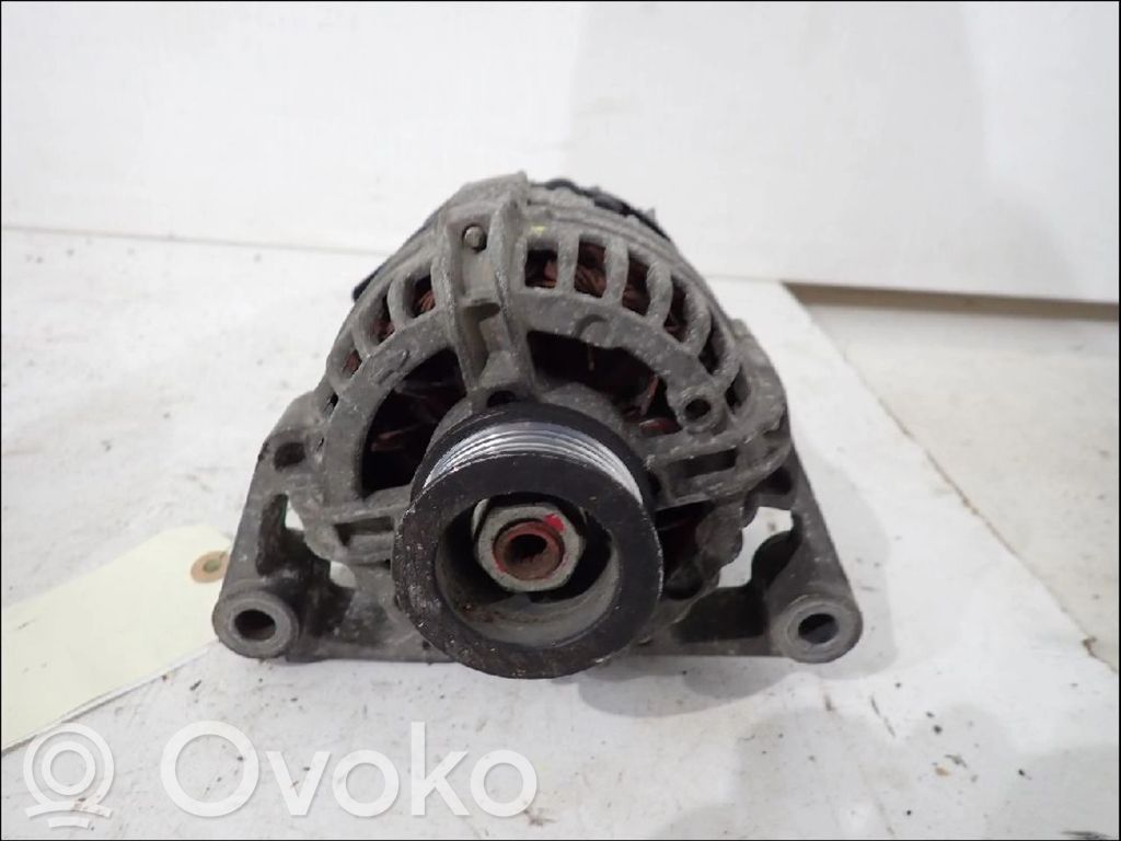 Opel Corsa C Генератор 