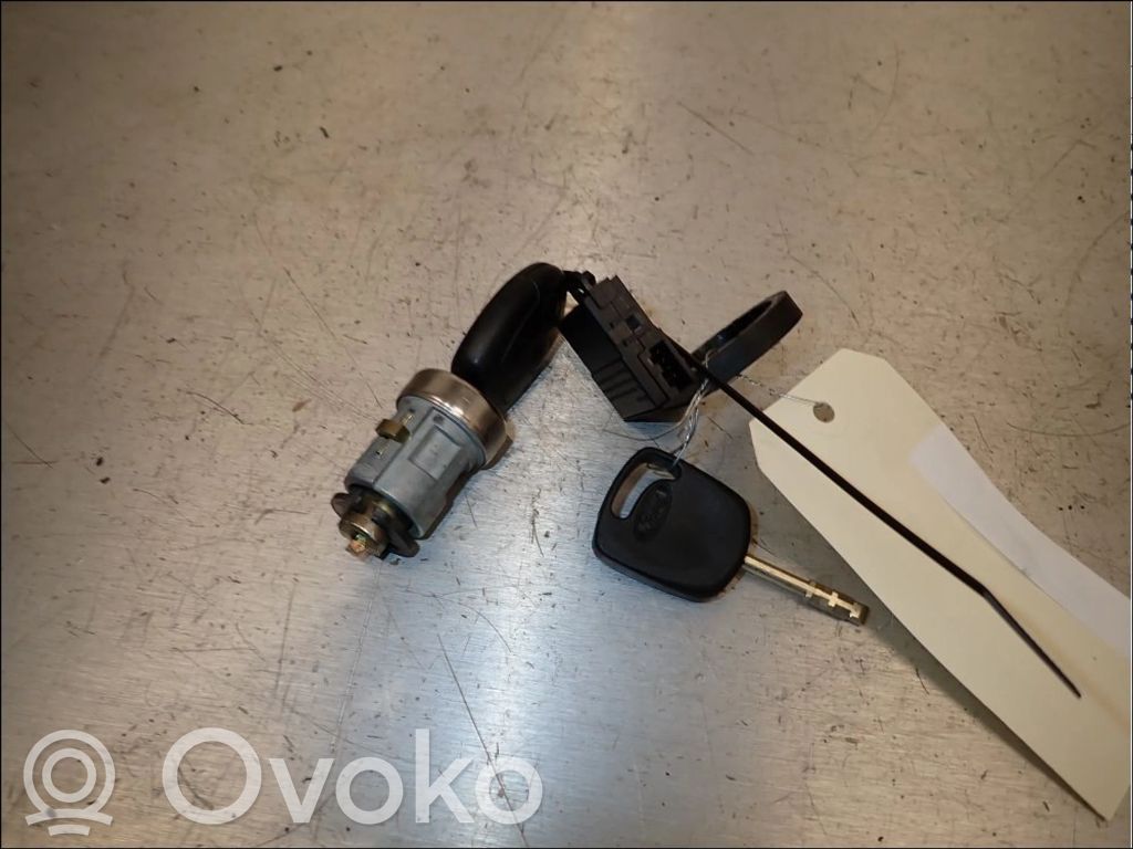 Ford Mondeo Mk III Ohjauspyörän lukitus 