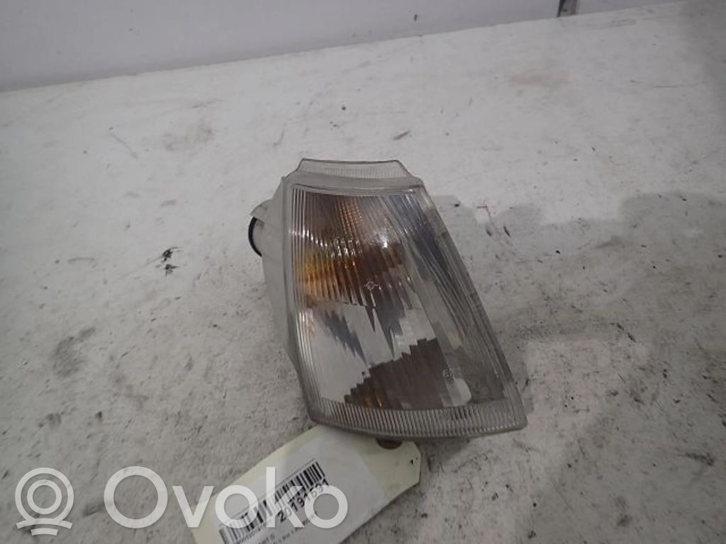 Renault Clio I Front indicator light 