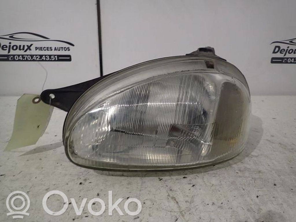 Opel Corsa B Headlight/headlamp 