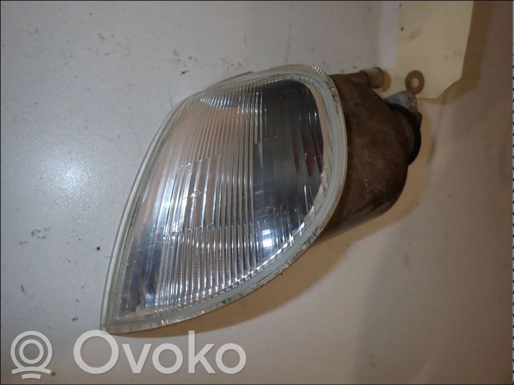 Citroen Saxo Front indicator light 