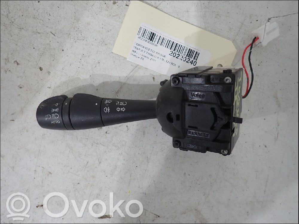 Renault Twingo III Indicator stalk 