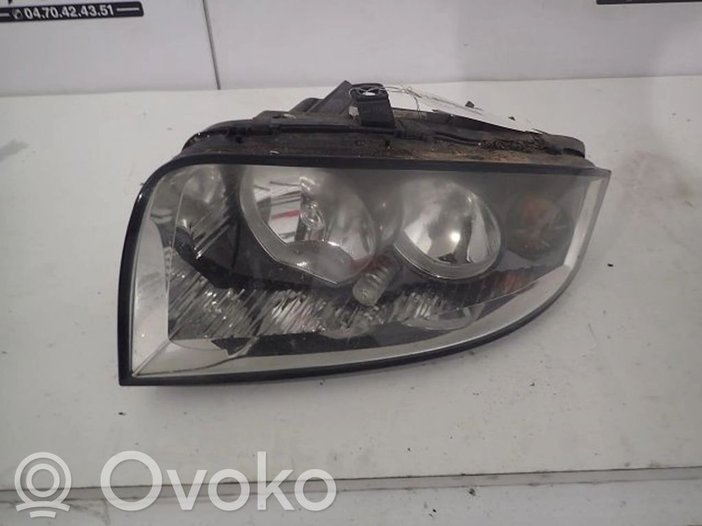 Audi A2 Headlight/headlamp 