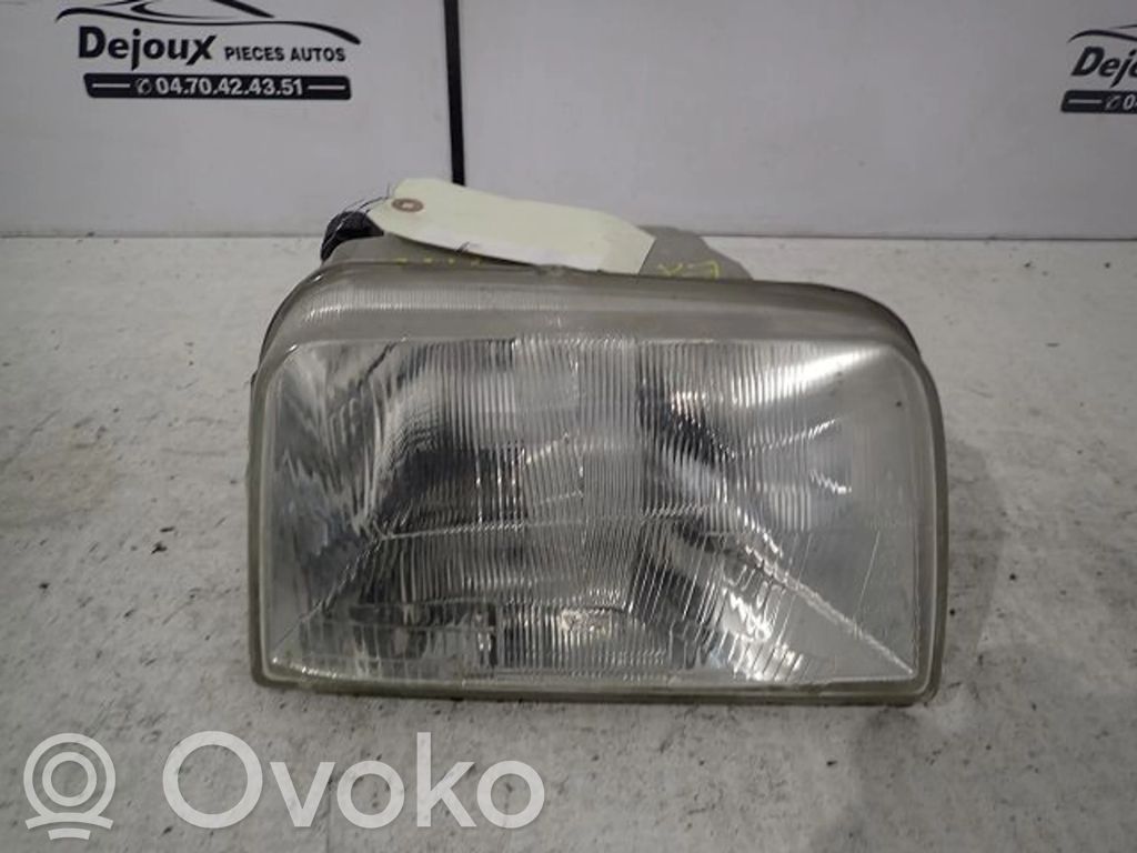 Renault Express Headlight/headlamp 