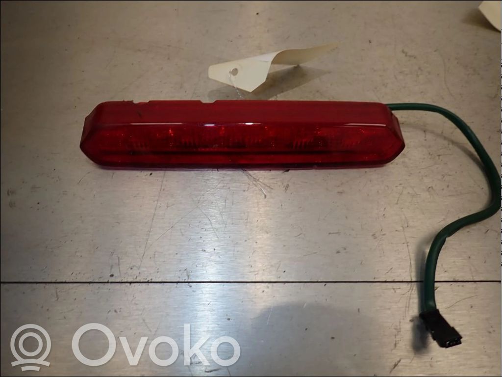 Chevrolet Spark Third/center stoplight 