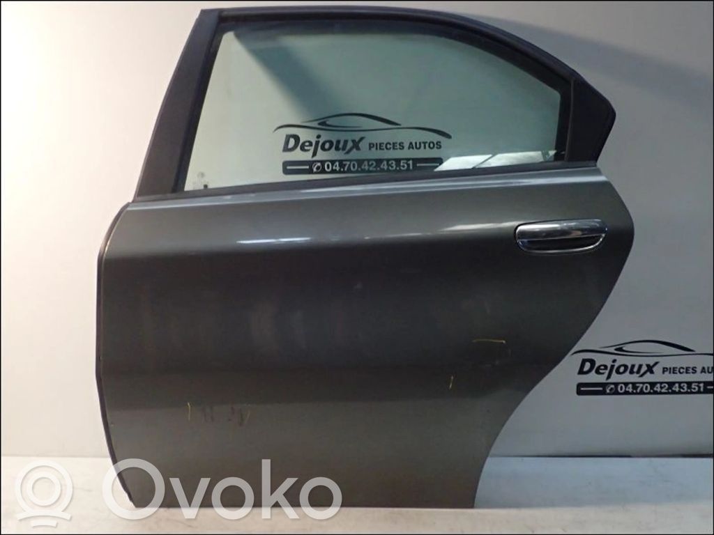 Alfa Romeo 166 Galinės durys 