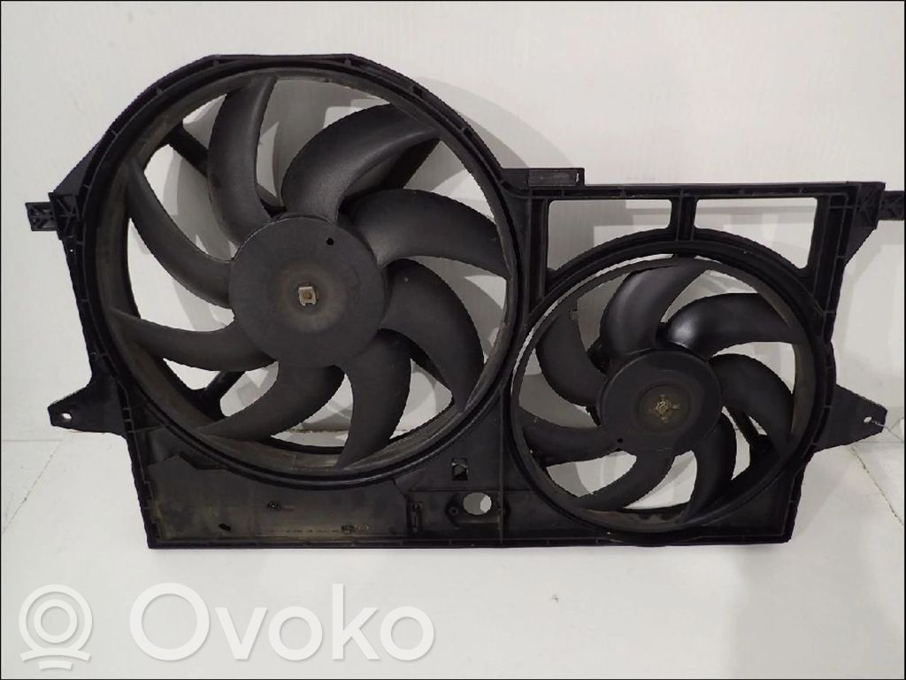 Peugeot 806 Mazā radiatora ventilators 