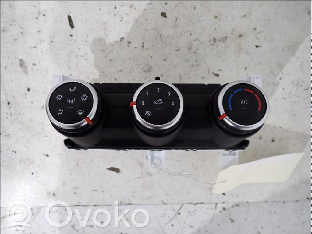 Renault Clio V Panel klimatyzacji 
