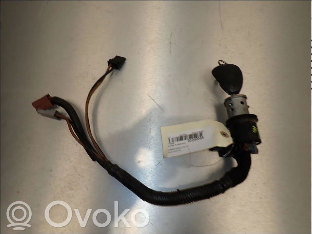 Citroen Xsara Ohjauspyörän lukitus 