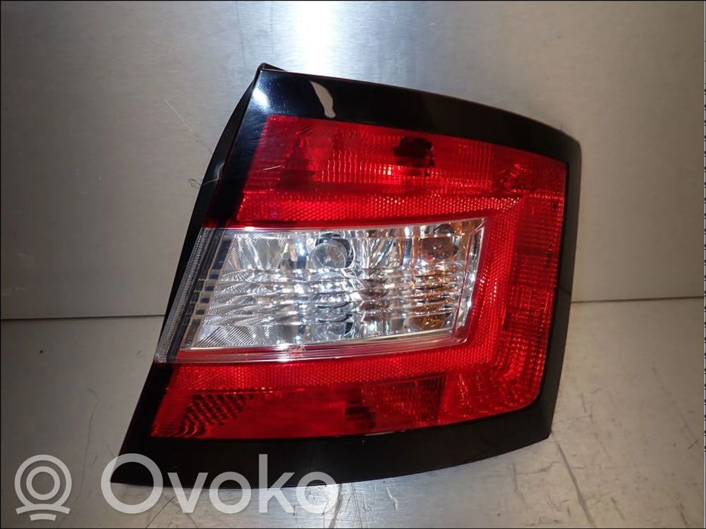 Skoda Fabia Mk3 (NJ) Lampa tylna 
