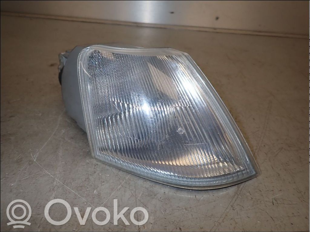 Front indicator light   630370