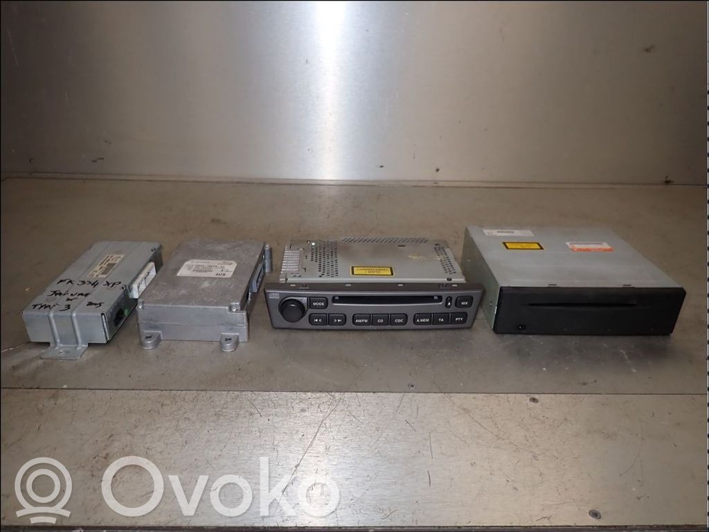 Jaguar X-Type Unitate principală radio/CD/DVD/GPS 