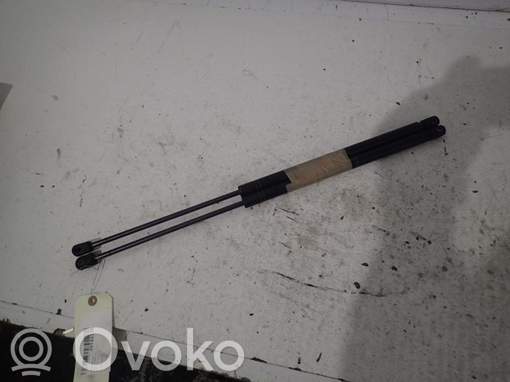Opel Corsa B Tailgate/trunk strut/damper 