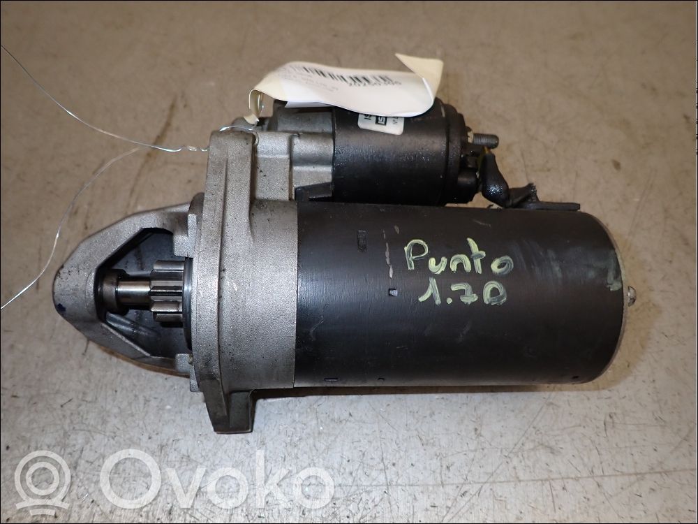 Fiat Punto (176) Rozrusznik 