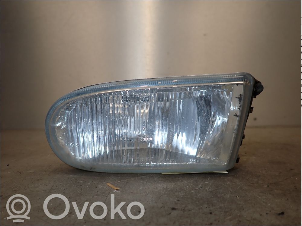 Renault Laguna I Światło przeciwmgłowe przednie 