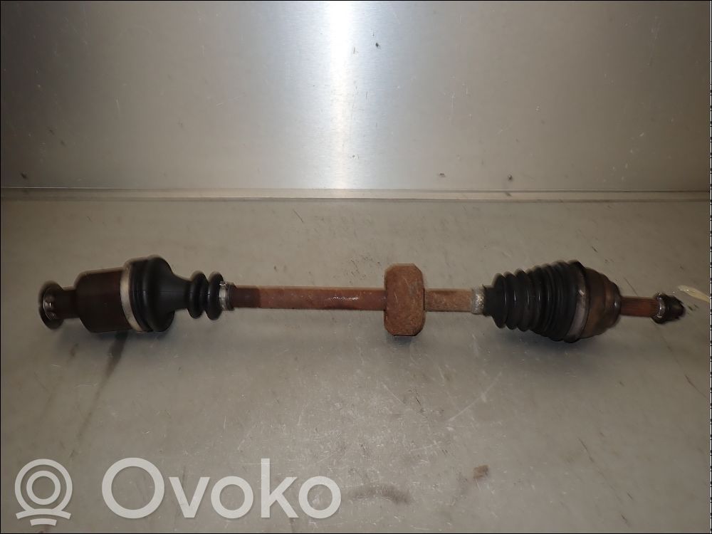 Renault Kangoo I Etuvetoakseli 