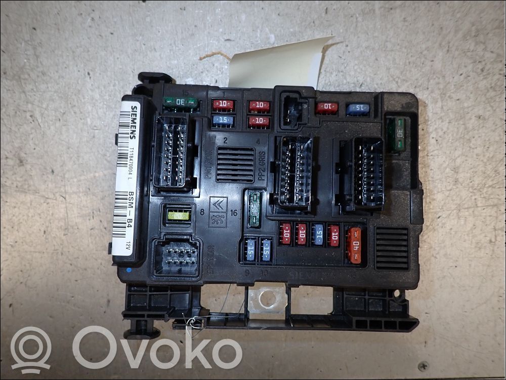 Citroen C3 Fuse module 