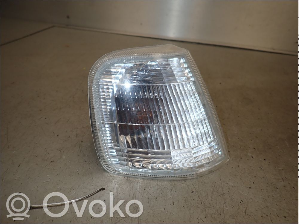 Peugeot 405 Front indicator light 
