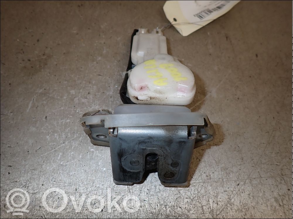 Opel Agila B Zamek tylnej klapy bagażnika 