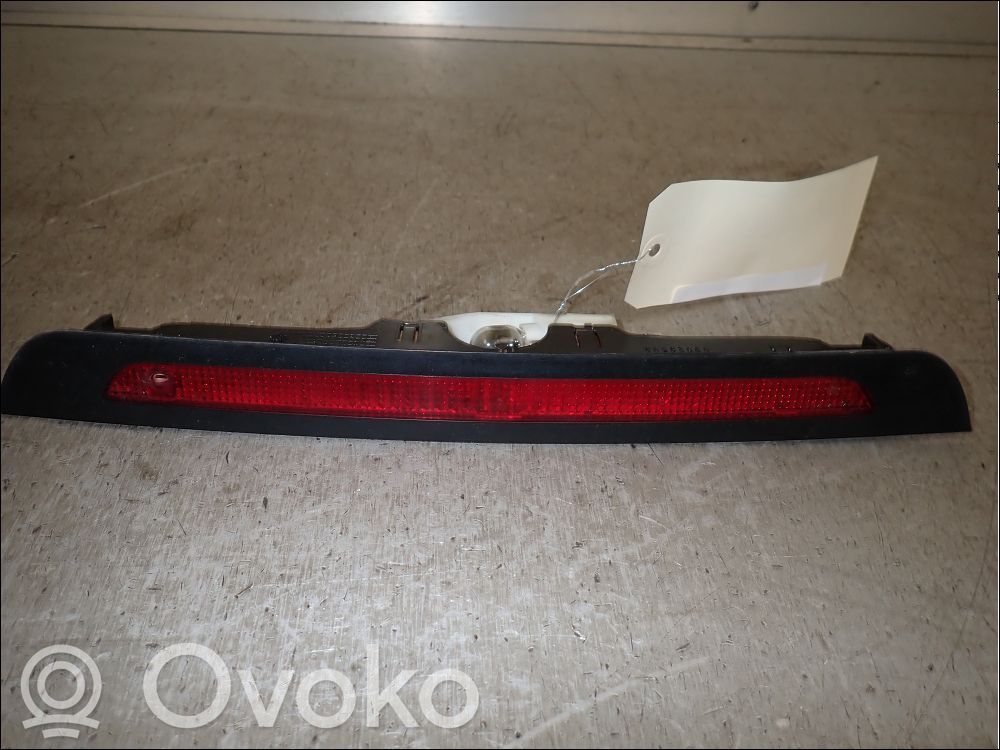 Citroen C3 Third/center stoplight 