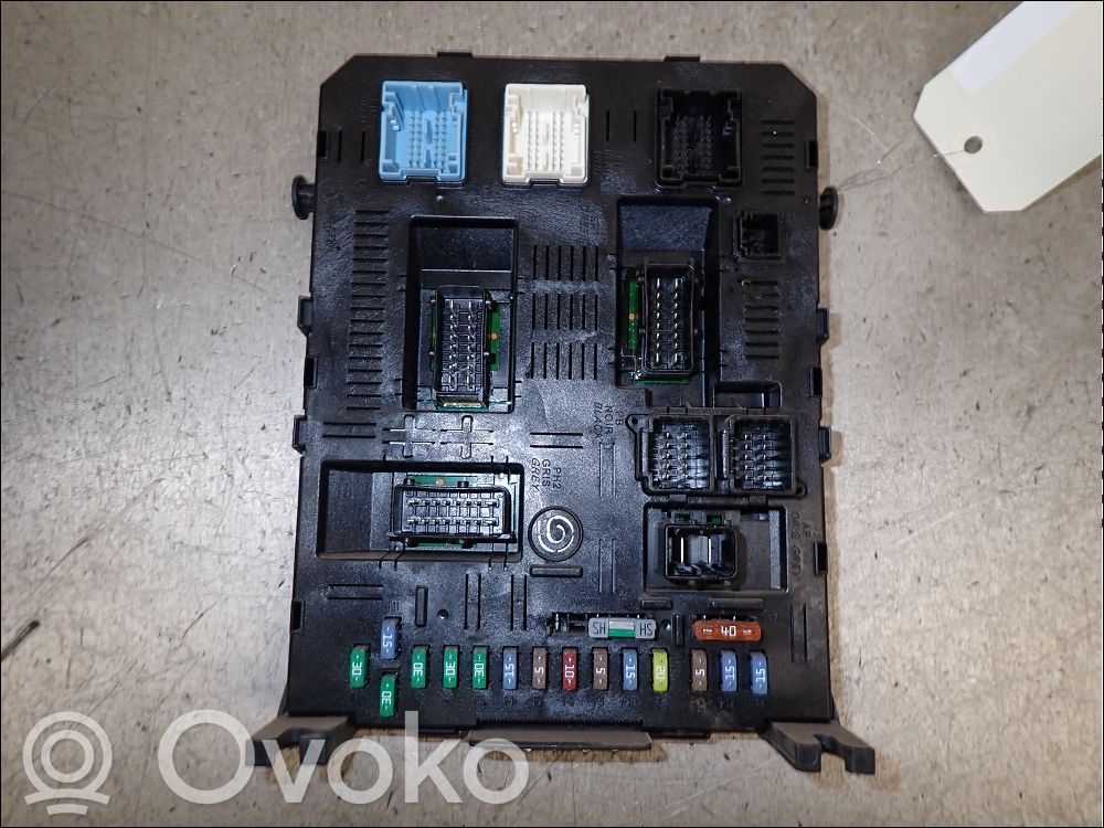 Citroen C4 I Módulo de fusible 