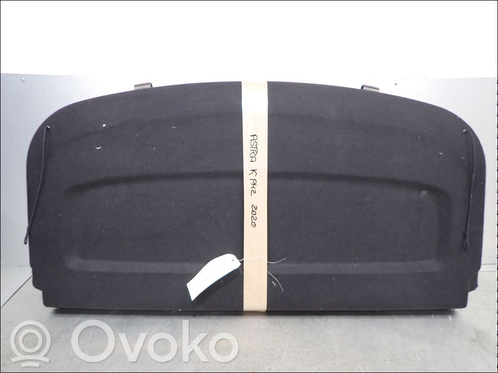 Opel Astra K Hattuhylly 