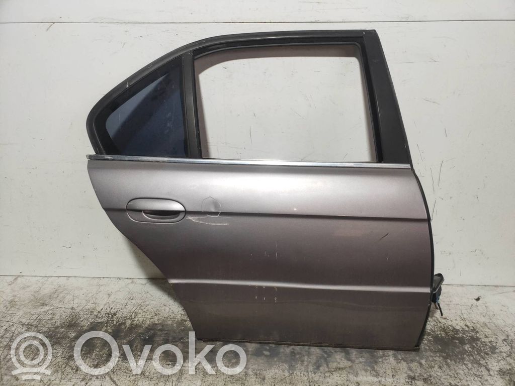 Rear door