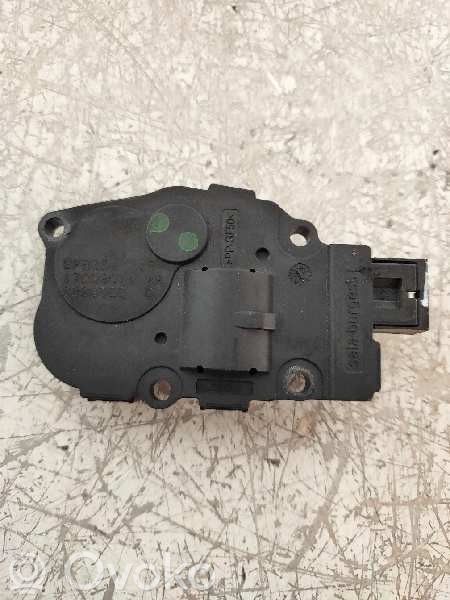 BMW 1 E81 E87 Interior heater climate box assembly housing 