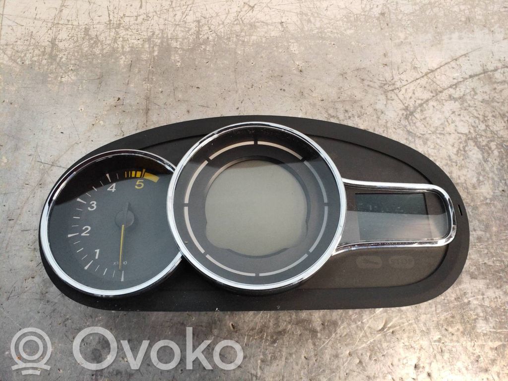 Renault Megane III Speedometer (instrument cluster) 