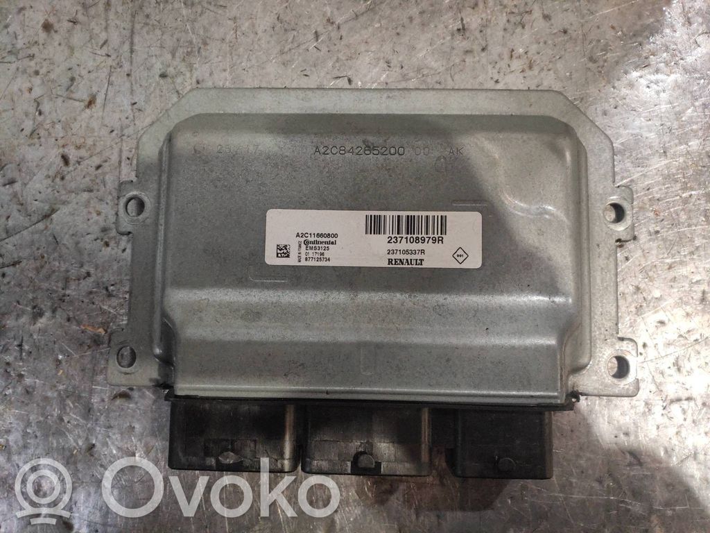 Renault Clio III Engine control unit/module 