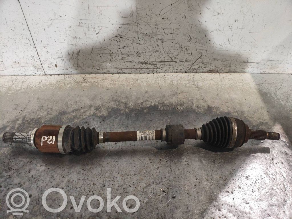 Renault Clio III Etuvetoakseli 