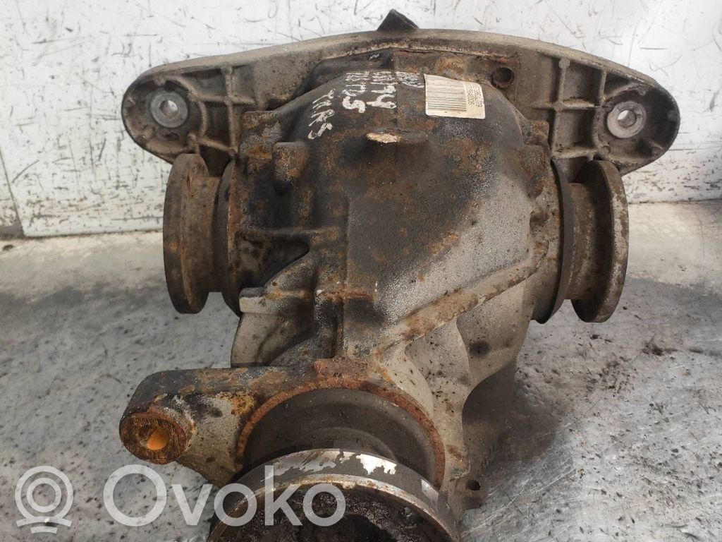BMW 7 E38 Rear differential 