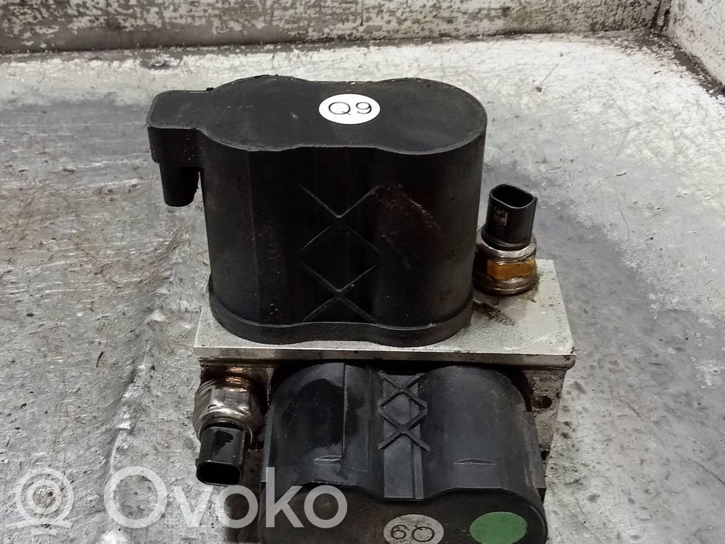Mercedes-Benz Sprinter W901 W902 W903 W904 Pneumatinės (oro) pakabos kompresorius 